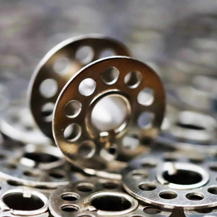 Carrete para Hilo en Máquinas de Coser Caseras x 10, Diseñado para ofrecer un rendimiento fluido y duradero.